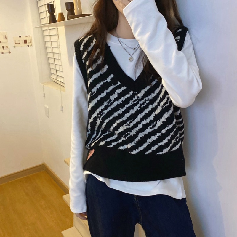 針織背心女薄款馬甲新款上衣春秋坎肩毛衣小馬夾疊穿短款外搭-細節圖3