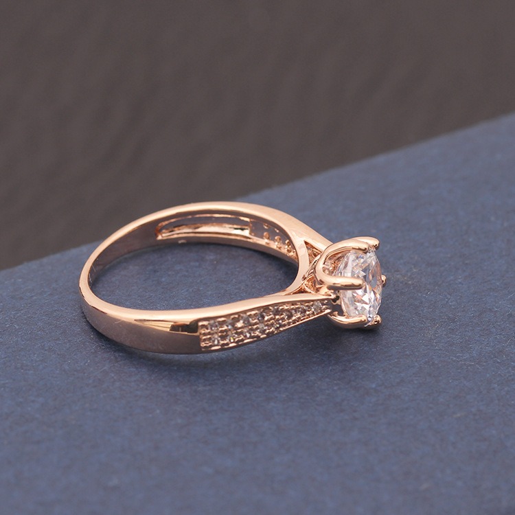 首飾品時尚簡約經典六爪仿鉆戒女款戒指-細節圖3