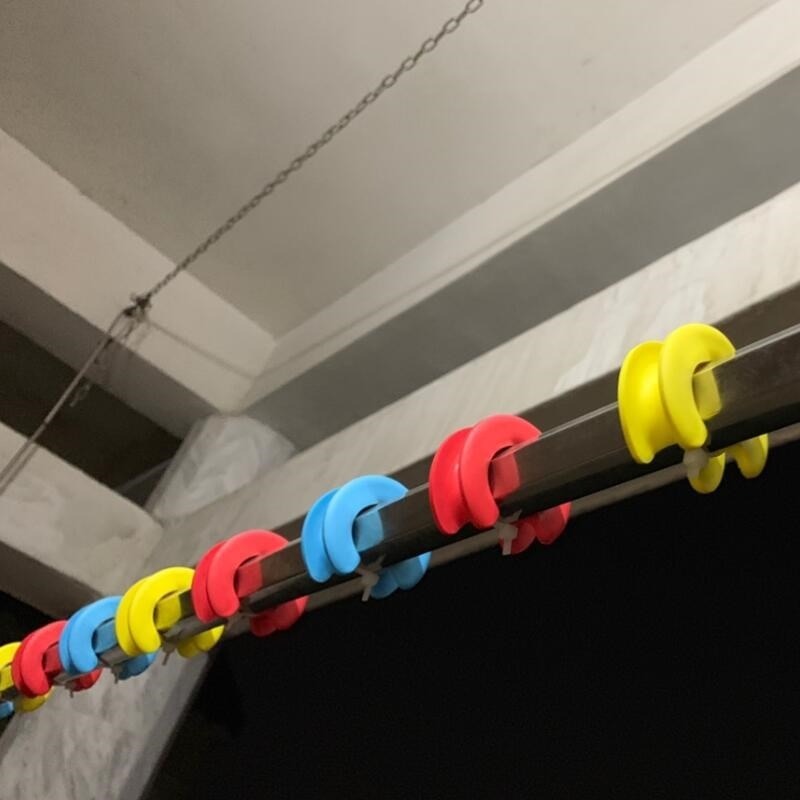 衣架防風扣家用陽臺防吹落固定扣塑料防滑室外桿晾曬衣鎖防風衣架-細節圖7