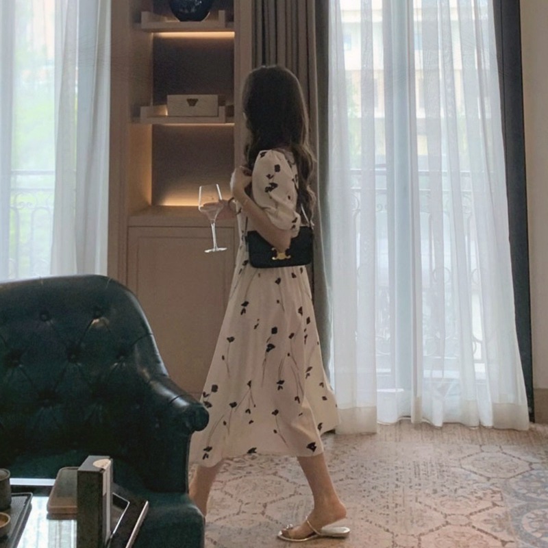 年新款法式御姐赫本風長裙茶歇初戀小白裙泡泡袖連衣裙子女夏-細節圖3