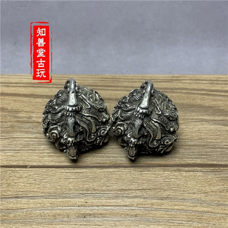 古玩雜項白銅鎏鍍銀核桃手球手把件浮雕雙龍健身球老年銅手球古玩-細節圖5