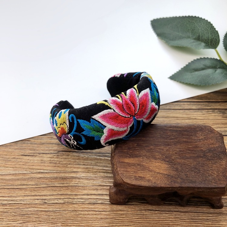 原創手工復古文藝民族風刺繡手鐲女寬版氣質苗銀棉麻百搭鐲子配飾-細節圖7