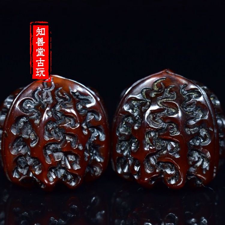 收藏西藏老?牛角雕刻核桃健身球手球牛角文玩核桃手把件-細節圖6