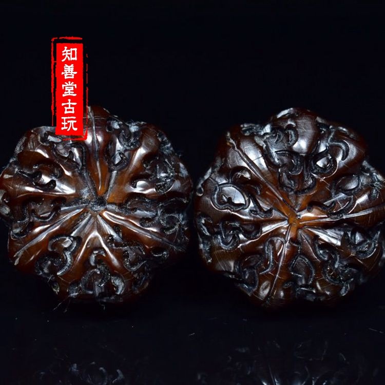 收藏西藏老?牛角雕刻核桃健身球手球牛角文玩核桃手把件-細節圖10