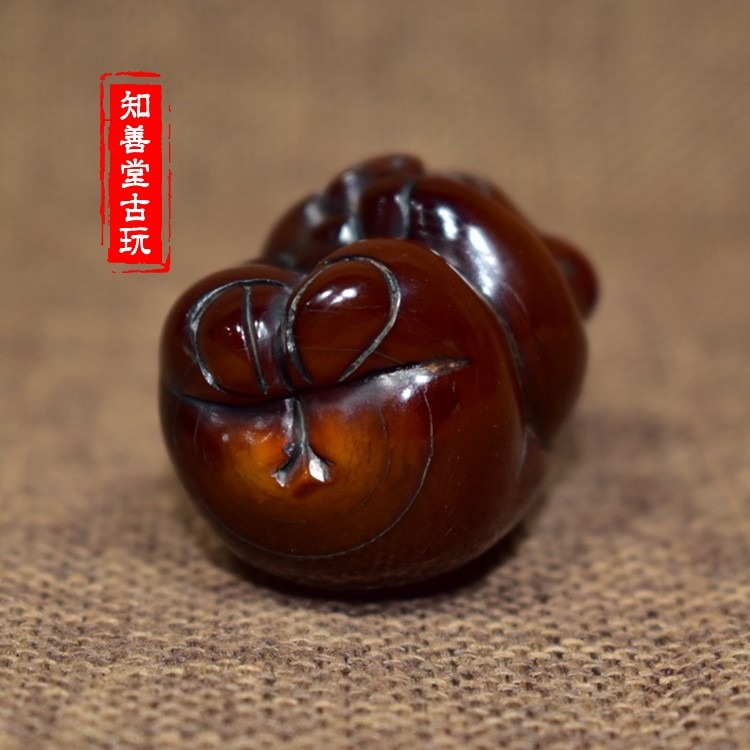 ?牛角雕刻可愛生肖豬小掛件牛角仿古雕手把件小擺件文玩角雕古玩-細節圖3