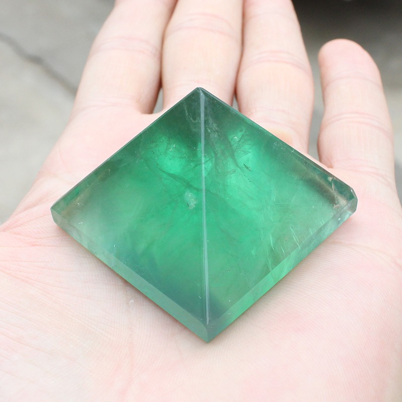 如鴻天然全綠色螢石原石擺件金字塔桌面飾品大號家居禮品-細節圖5
