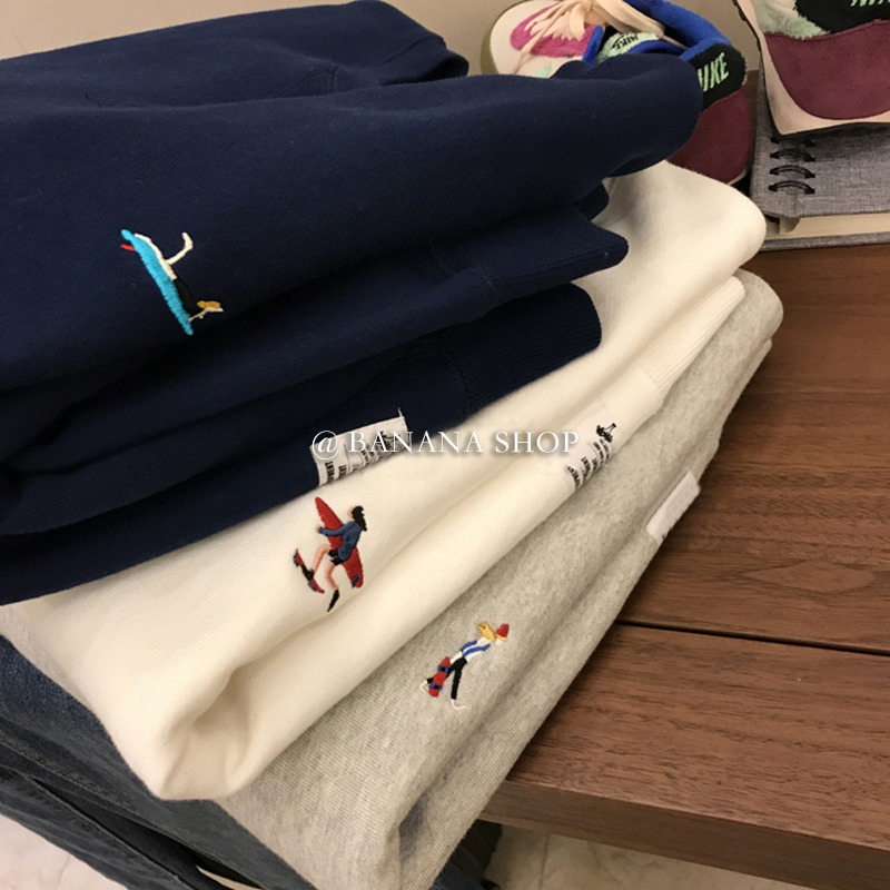 香蕉芭那那飛日本訂單！剪標撤櫃反季清倉刺繡寬松加絨圓領衛衣女-細節圖5