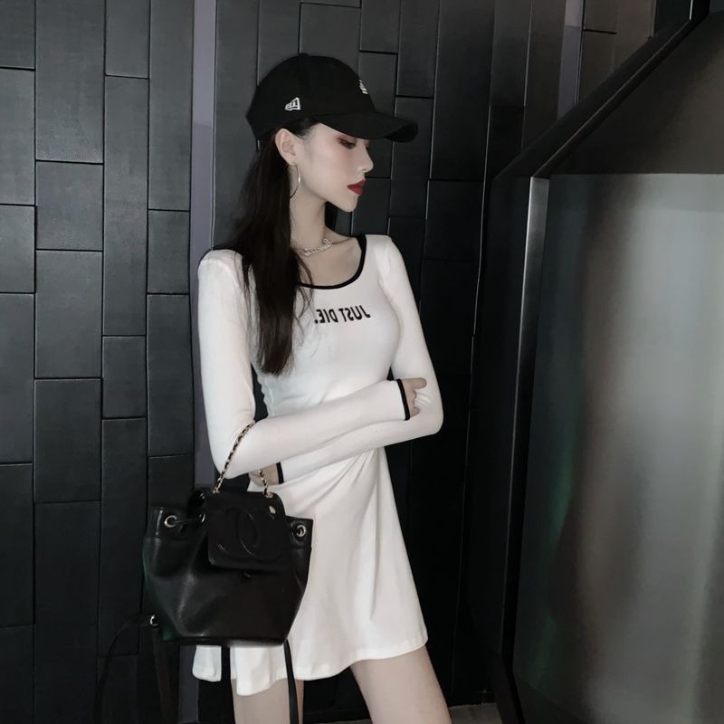 秋裝新款復古性感修身大圓領白色連衣裙女收腰氣質內搭短裙子長袖-細節圖7