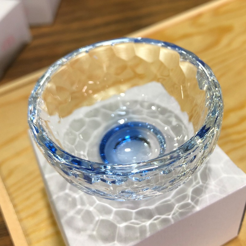 日式彩色玻璃杯 單人份果酒杯酒杯花茶杯清酒杯 手工雕刻杉木酒盒-細節圖6