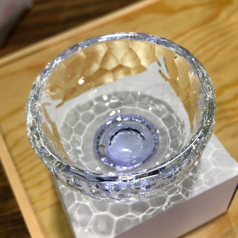 日式彩色玻璃杯 單人份果酒杯酒杯花茶杯清酒杯 手工雕刻杉木酒盒-細節圖9