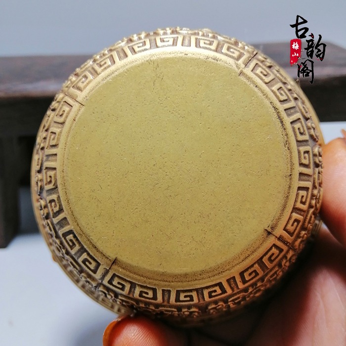 仿古銅器收藏大號黃銅碗擺件吉祥八寶圖案平底皿貢碗裝飾品-細節圖3