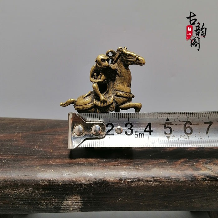 古玩雜項銅器收藏仿古做舊銅器馬上猴擺件純銅工藝小擺件老物件-細節圖6