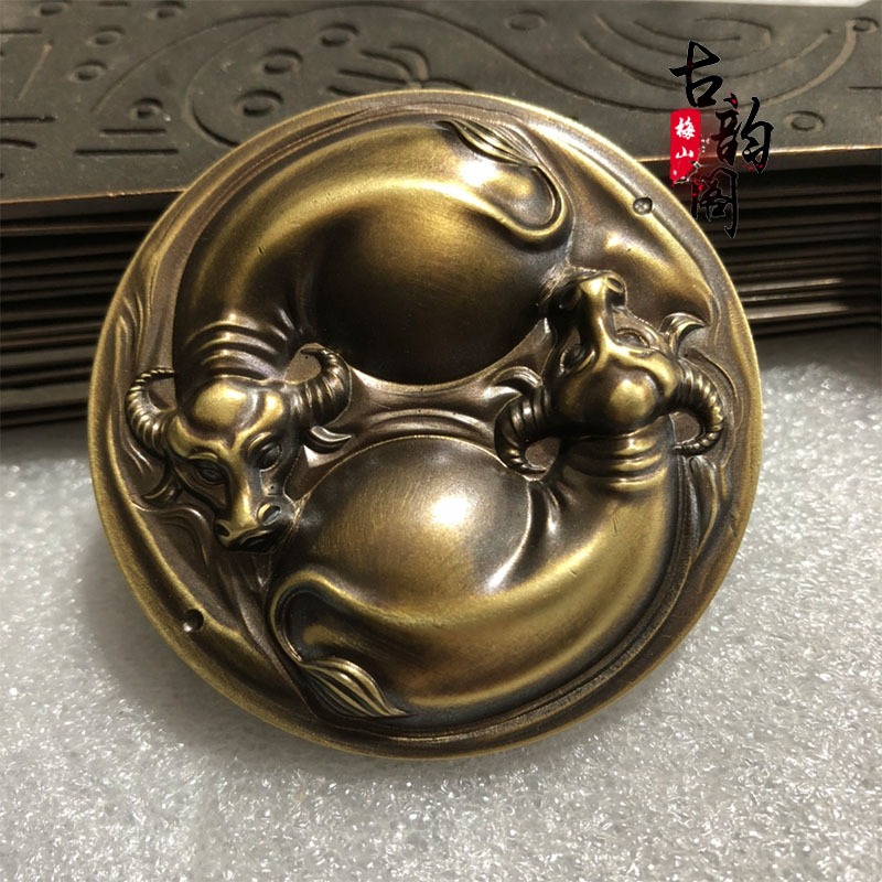 古玩純銅牛擺件扭轉乾坤雙牛八卦銅章精鑄雙牛桌面茶寵招財擺件-細節圖8