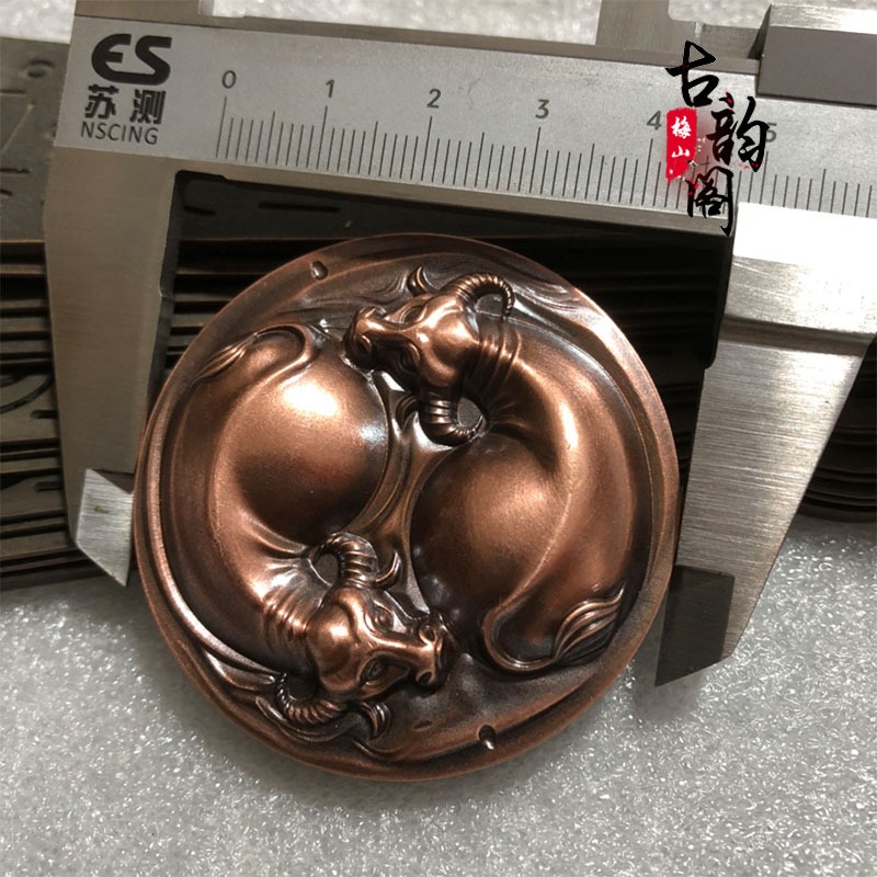 古玩純銅牛擺件扭轉乾坤雙牛八卦銅章精鑄雙牛桌面茶寵招財擺件-細節圖10