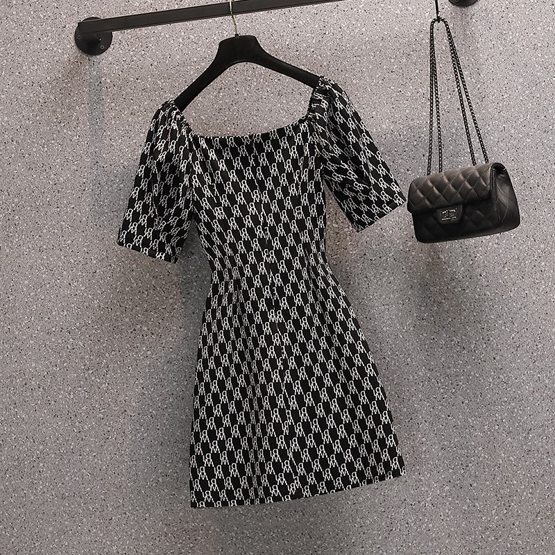 品牌折扣店商場專櫃撤櫃女裝尾貨清倉夏季赫本風短袖黑色連衣裙女-細節圖3