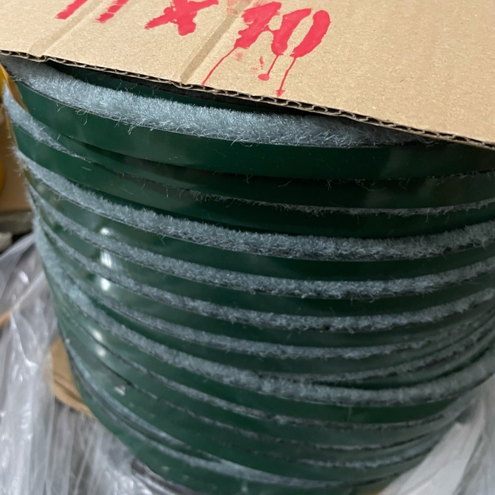 自粘加寬門窗密封條塑鋼門縫門邊粘條鋁合金移門防風防撞貼條毛條-細節圖6