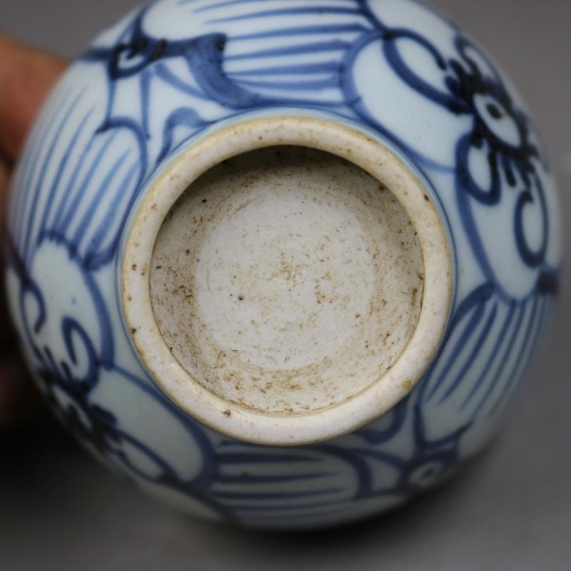 特清中期青花花草紋茶杯 民間收藏家居用品擺件 仿古瓷器 古董古-細節圖5