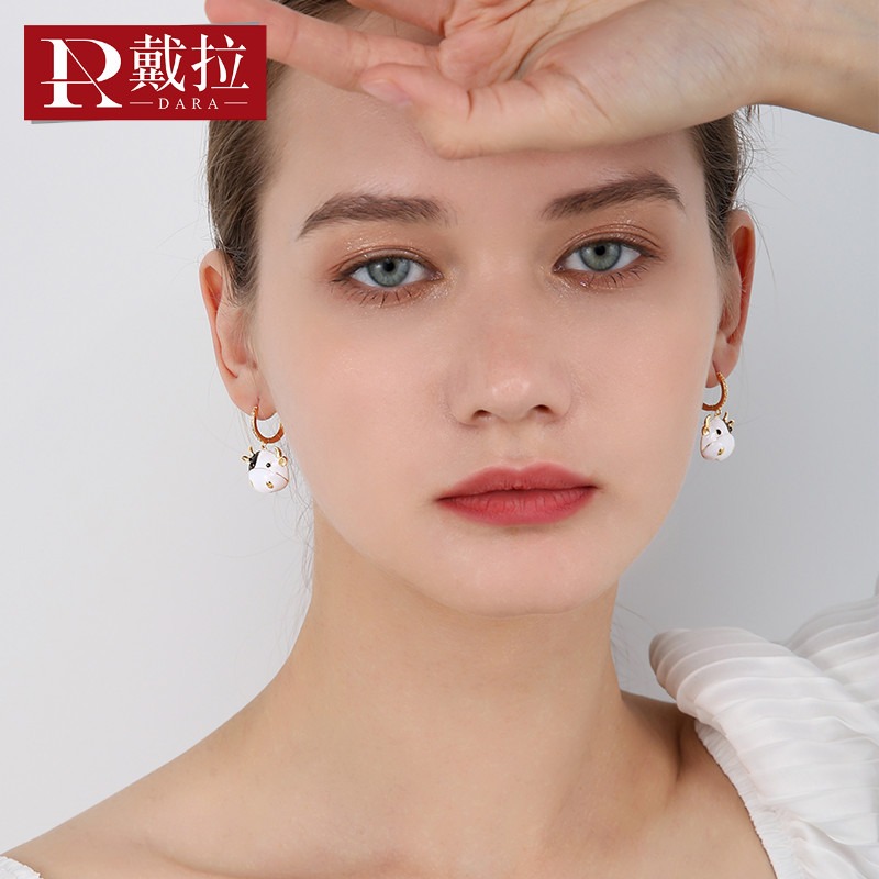 戴拉 年新款潮生肖牛本命年萌趣耳環女 2020新年百搭耳飾品-細節圖3
