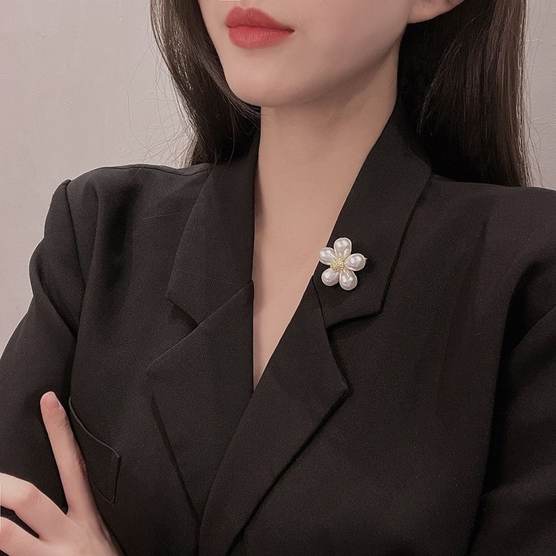 韓國氣質珍珠毛衣胸針高檔女小香風高級感別針款胸花2021年新款潮-細節圖3