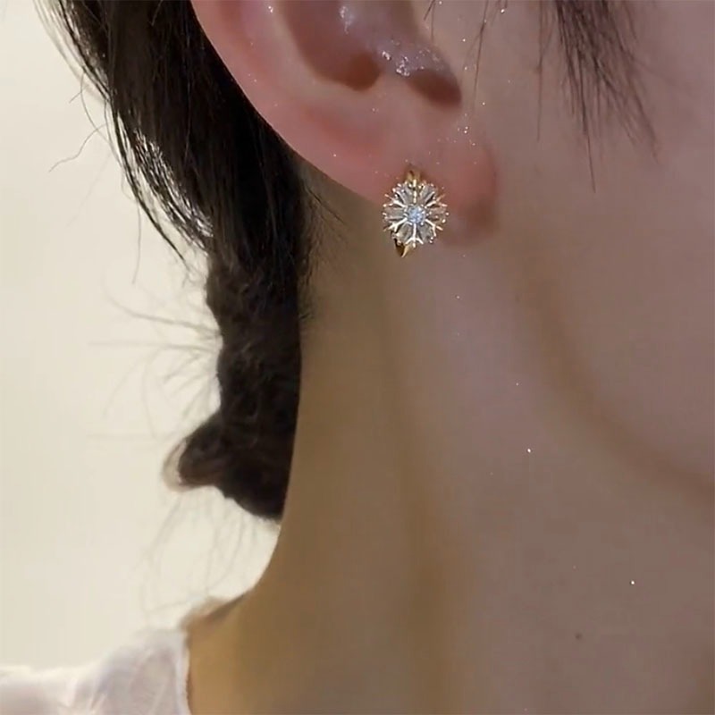 小眾設計微鑲鋯石雪花耳扣小巧精緻耳釘女2025年新款輕奢耳飾耳環-細節圖9