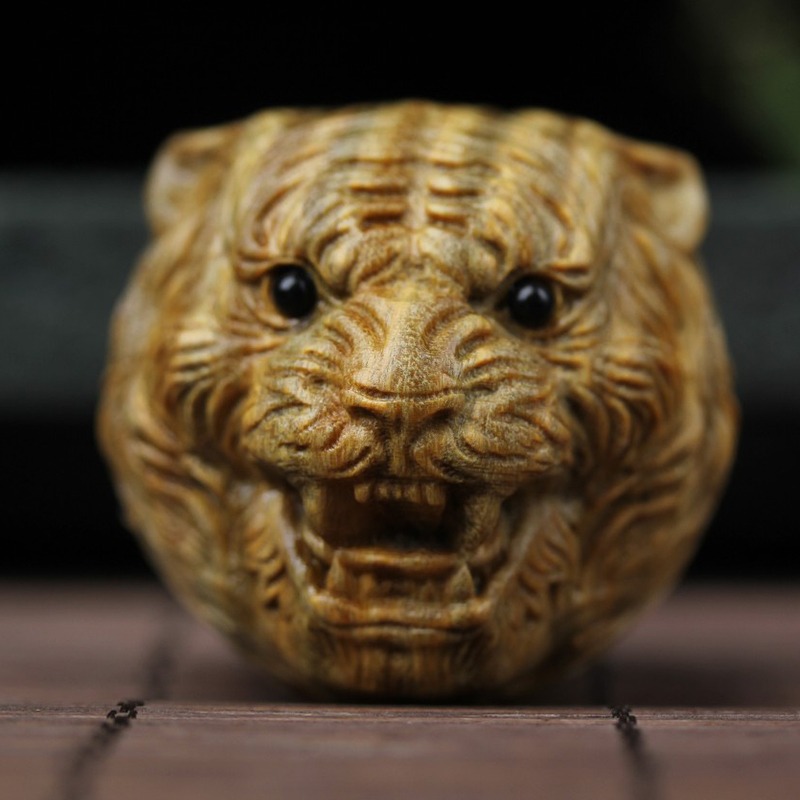 綠檀木老虎手球文玩手把件檀香木隨身把玩件實木工藝品送老人禮物-細節圖3
