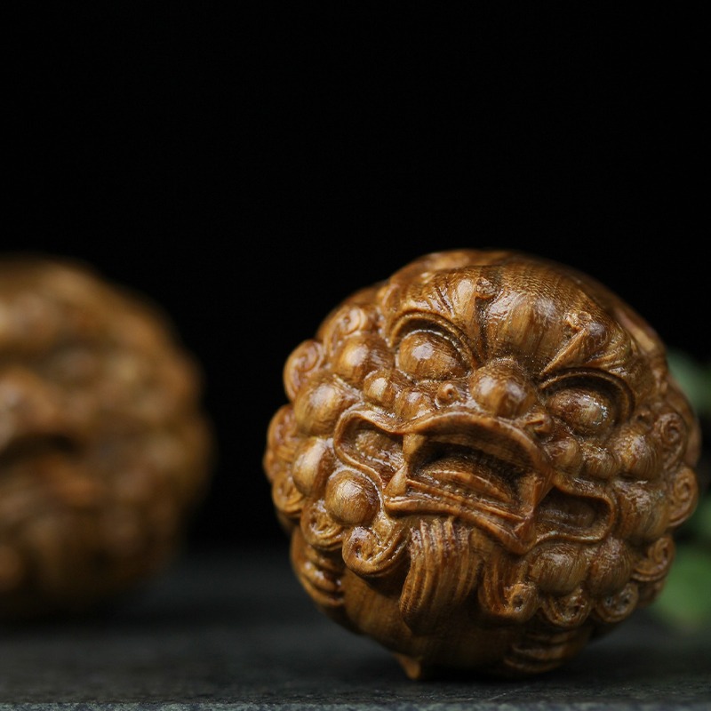 綠檀木雕刻貔貅手球手部按摩實木動物檀香木文玩手把件送禮小物件-細節圖5