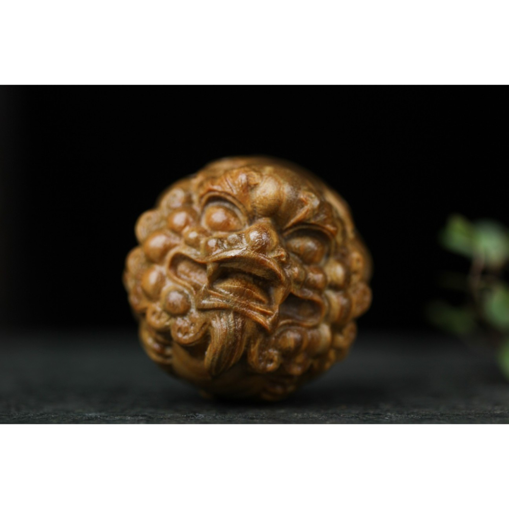綠檀木雕刻貔貅手球手部按摩實木動物檀香木文玩手把件送禮小物件-細節圖8
