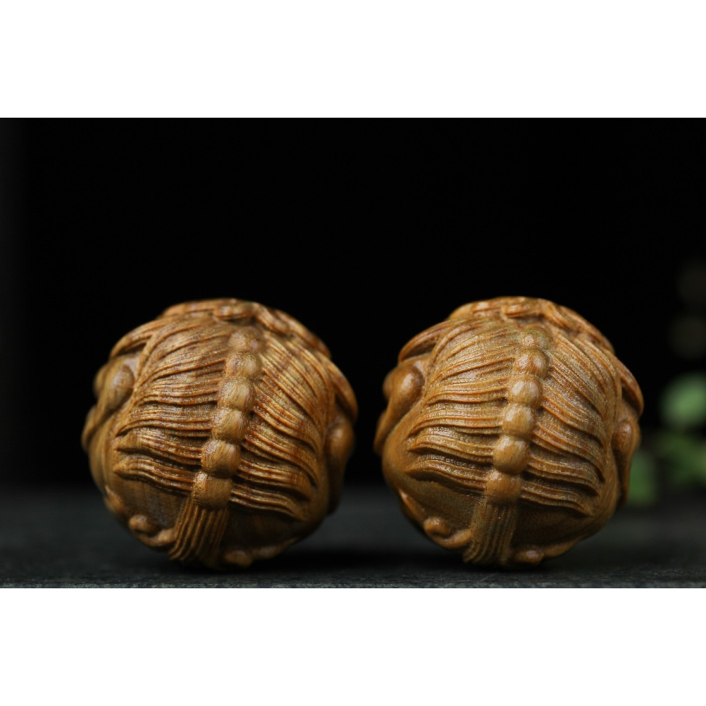 綠檀木雕刻貔貅手球手部按摩實木動物檀香木文玩手把件送禮小物件-細節圖9