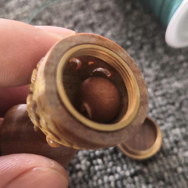 直播貨源綠檀木雕刻夢境兔香囊掛件鑰匙扣手把件車掛香囊揹包掛件-細節圖9