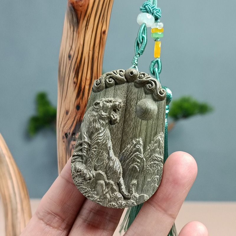 金絲楠陰沉木老虎吊墜木質上山虎汽車掛飾生肖虎車內流蘇掛件禮物-細節圖3