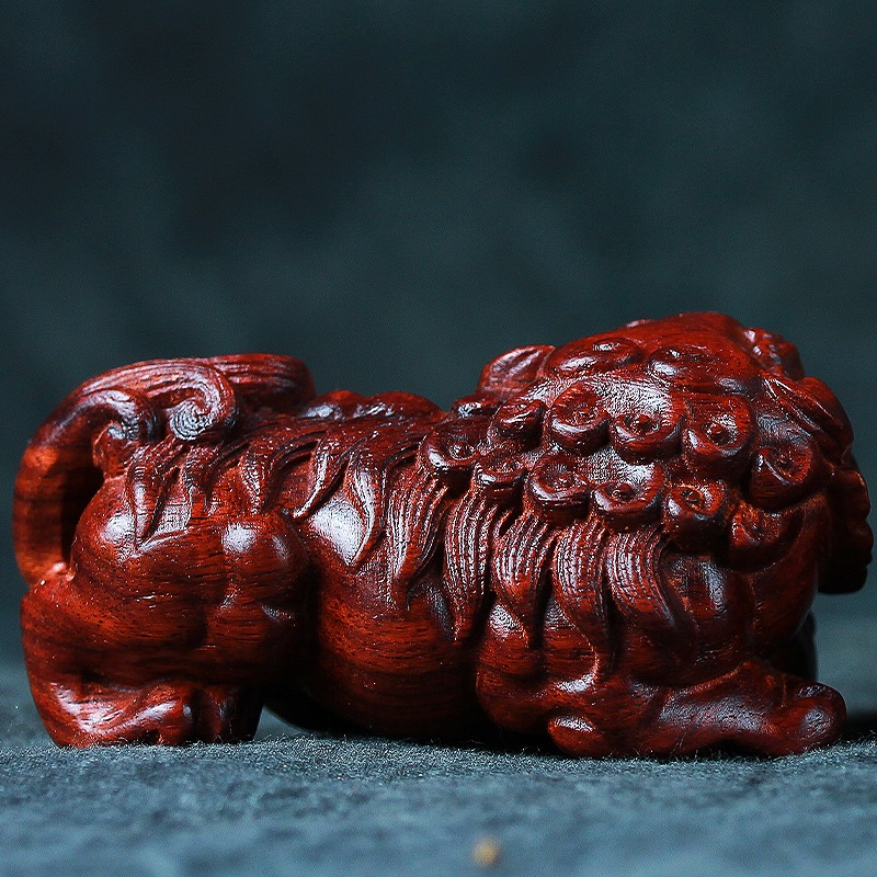 小葉紫檀木雕刻獅子抱球擺件獅子戲球文玩把件創意禮物實木把玩件-細節圖4