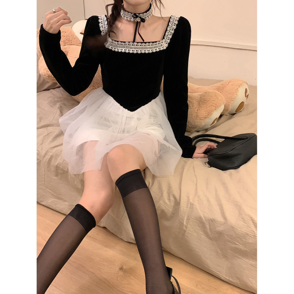 黑色蕾絲拼接方領連衣裙女秋冬收腰設計感小眾網紗蓬蓬裙短裙裙子-細節圖2