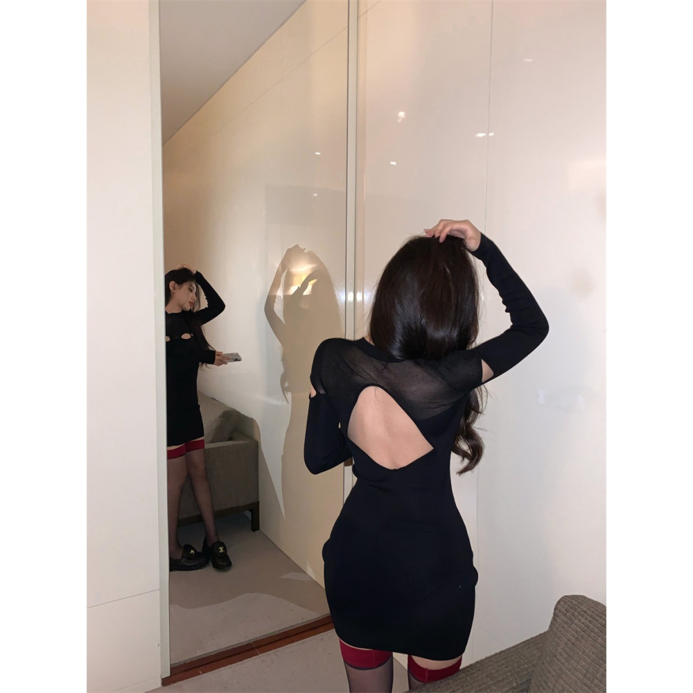 性感辣妹鏤空露背連衣裙女秋冬季修身內搭黑色打底裙包臀短裙裙子-細節圖3
