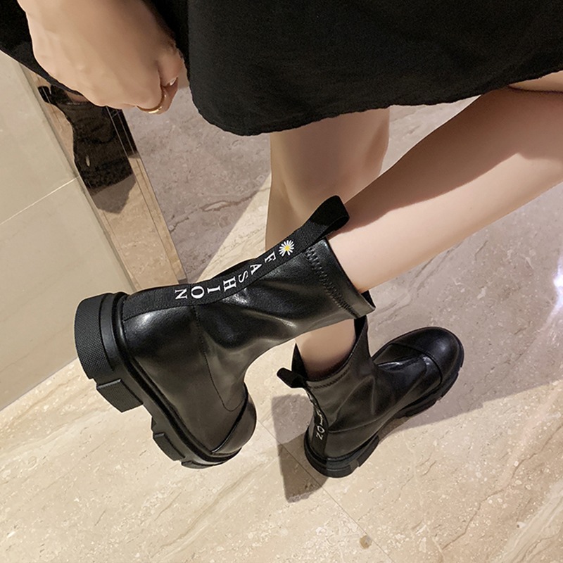 韓版圓頭套筒時裝靴女2021秋季新款百搭小短靴中跟顯瘦馬丁靴子潮-細節圖4
