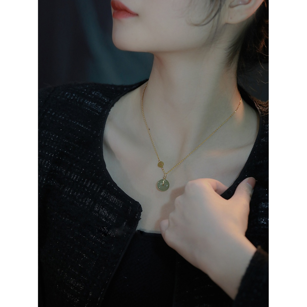 招財納福天然和田玉項鏈女平安扣鎖骨鏈夏輕奢小眾設計感女友禮物-細節圖2