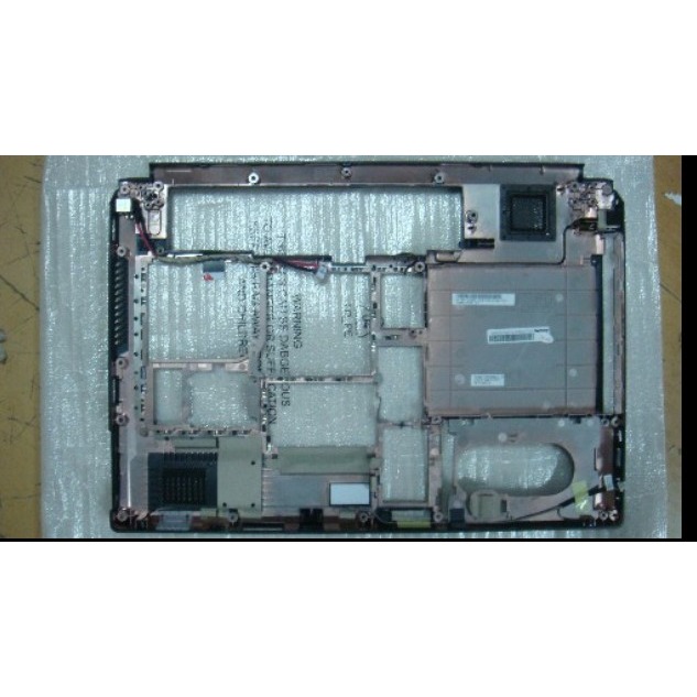 聯想IDEAPAD Y530 V550 D殼 底殼,主機下殼 全新 現貨出售-細節圖2