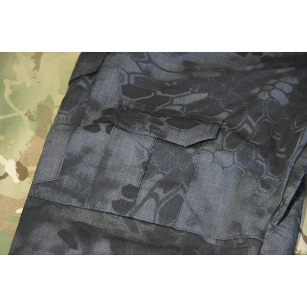 送護膝GEN2 黑蟒紋偽裝 戰術蛙服褲 工裝褲暗黑下場軍迷戶外-細節圖4