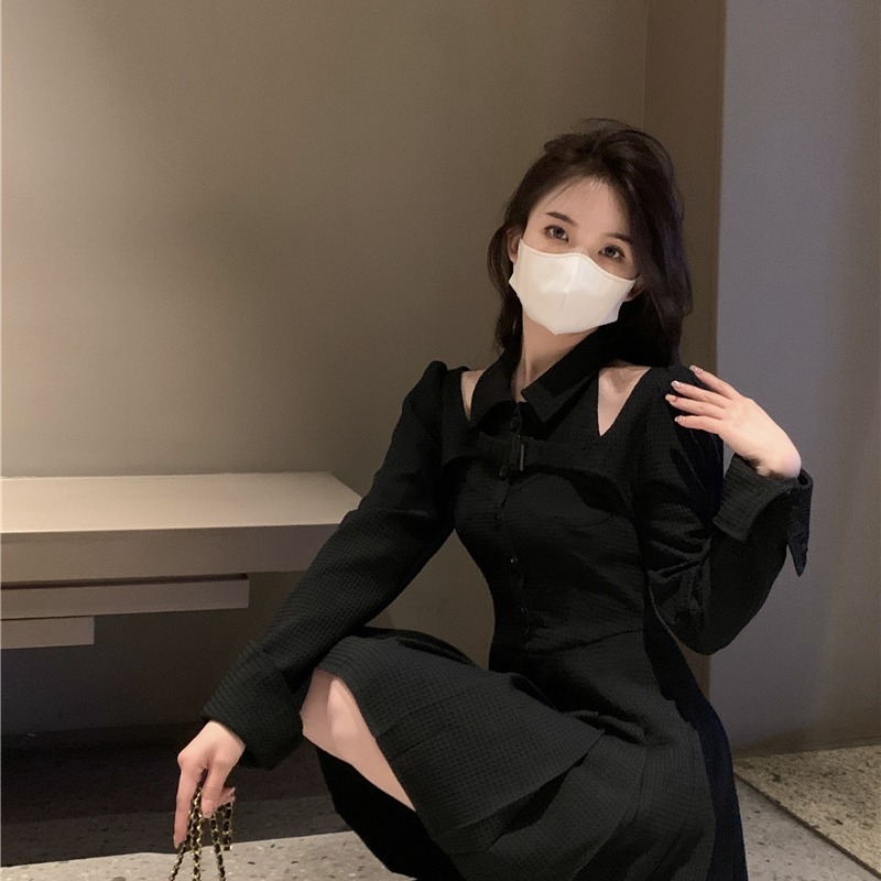 純欲新款露背綁帶掛脖2022百褶連衣裙女夏季甜辣翻領無袖氣質短裙-細節圖3
