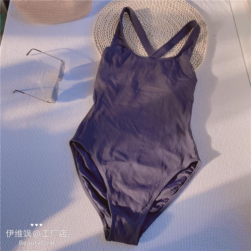 出口美國專櫃品牌女成人白色高級感羅紋美背交叉抗阻專業訓練泳衣-細節圖3