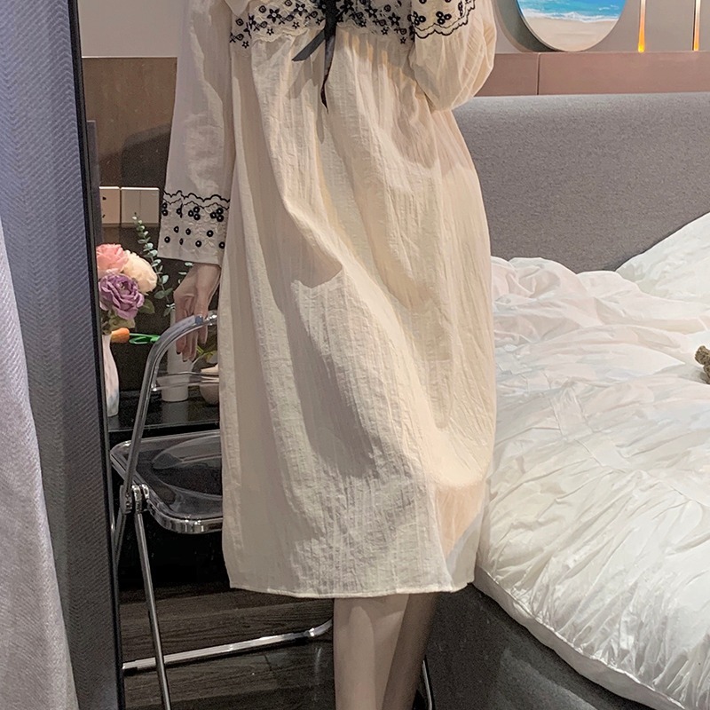 宮廷風荷葉邊方領長袖睡衣女春秋款蕾絲蝴蝶結家居服睡裙兩件套裝-細節圖2