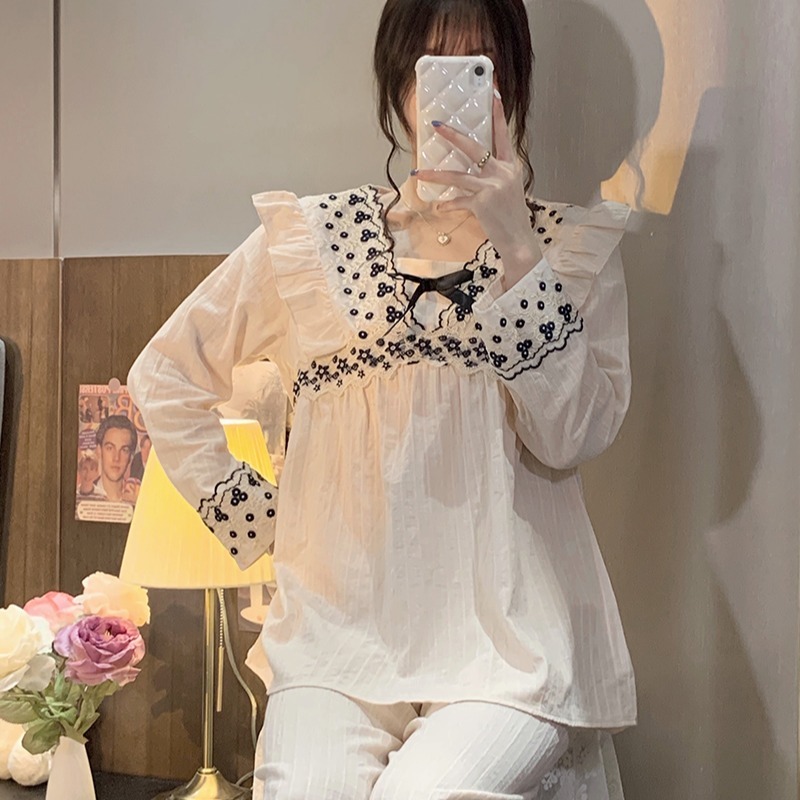 宮廷風荷葉邊方領長袖睡衣女春秋款蕾絲蝴蝶結家居服睡裙兩件套裝-細節圖3