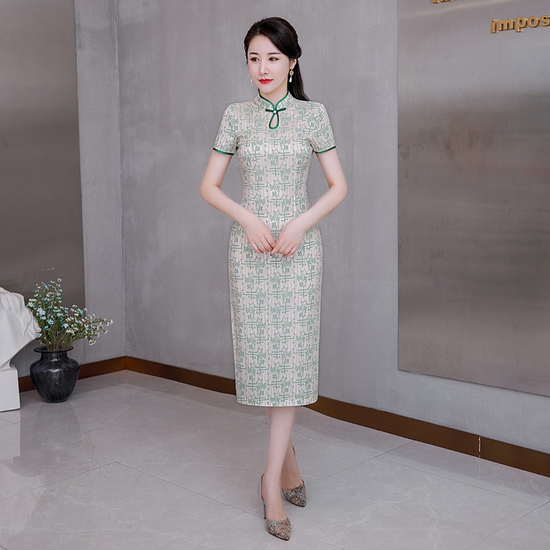 2022年夏季新款蕾絲旗袍中長款改良版連衣裙中年媽媽裝婚宴禮服裙-細節圖3
