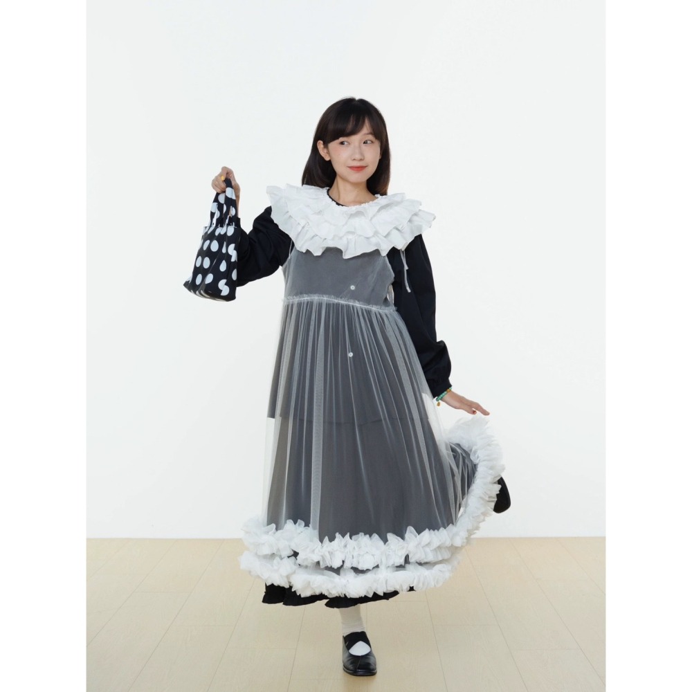 kumo select 重工蕾絲吊帶外罩（共兩色）-細節圖7