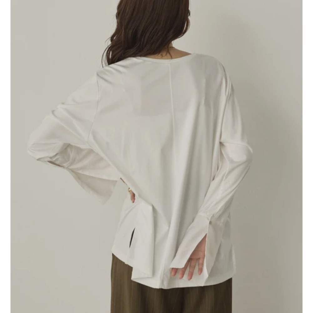 kumo select hunch 一見鍾情💘異材質拼接袖百搭上衣-細節圖4