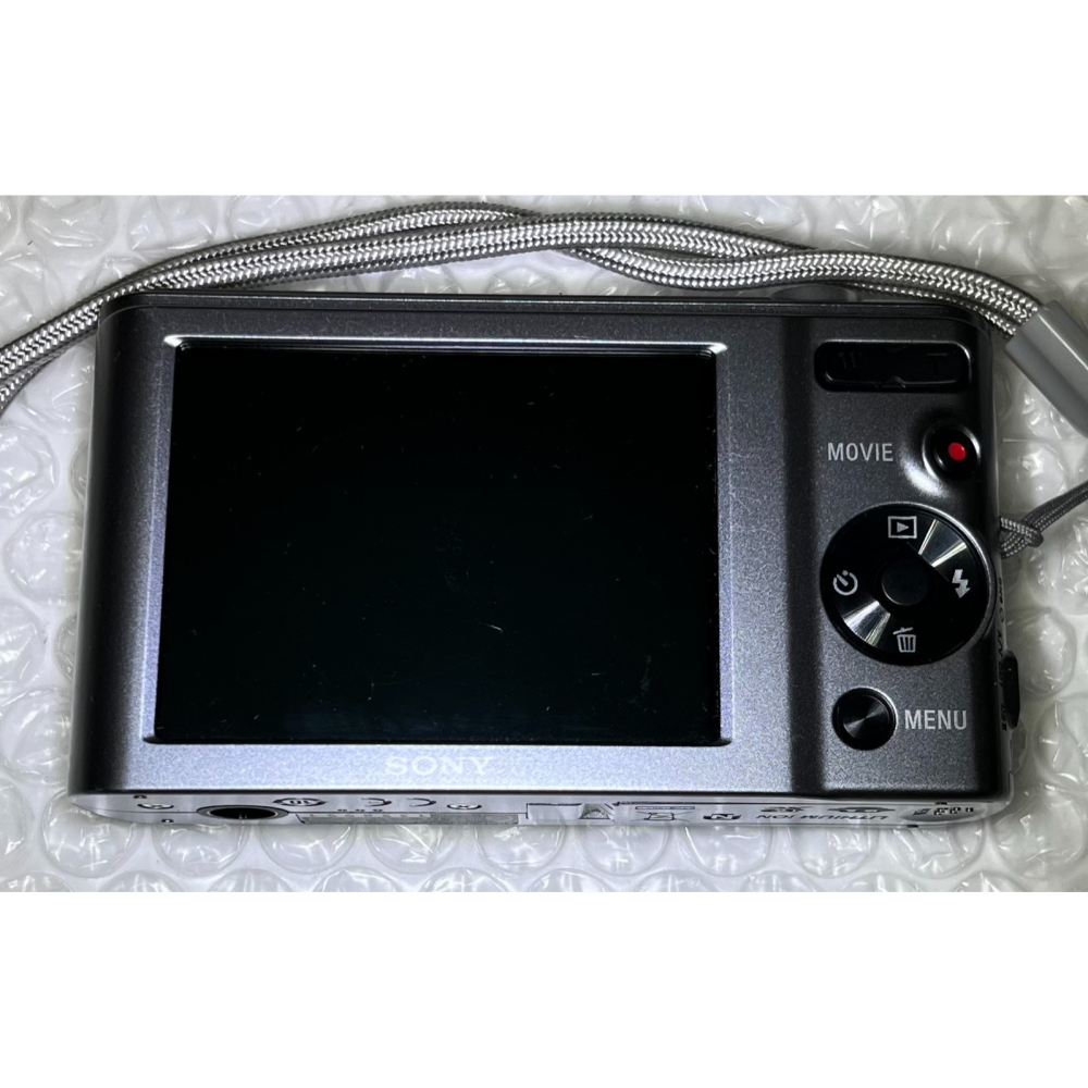 ◢ 簡便宜 ◣ 二手 Sony Cyber-shot DSC-W810 銀色 CCD 數位相機 / 復古膠卷-細節圖2