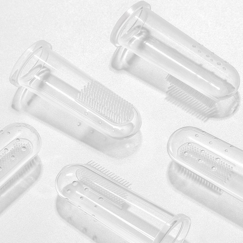 【三毛五角】指套牙刷 寶寶牙刷 矽膠牙刷 乳牙刷 牙齒清潔 嬰兒口腔按摩 潔牙刷牙 柔軟 不傷牙齦 台灣出貨-細節圖8