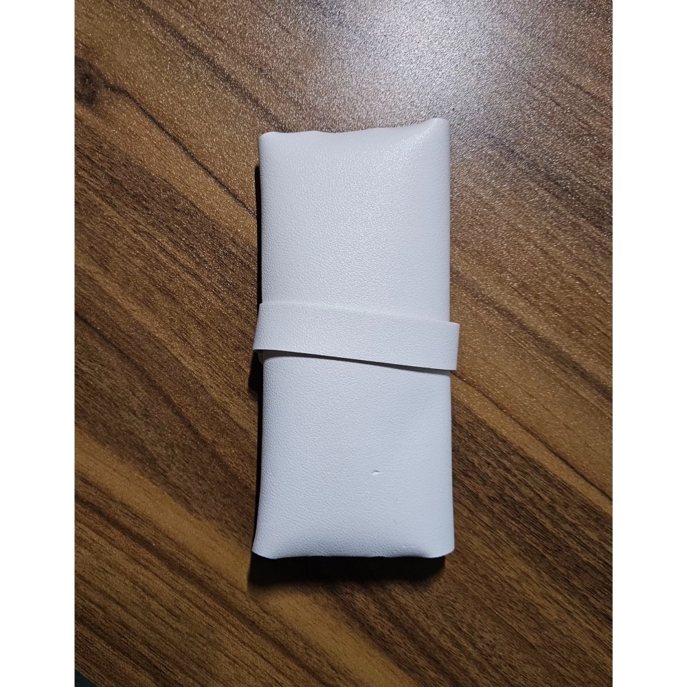 《雪人胖胖雜貨店》皮革眼鏡收納袋(有瑕疵)  #眼鏡盒 #收納袋-細節圖2