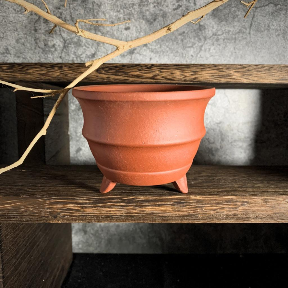 (新上架) 三足金鐘 紫砂 小盆 微型盆 簡約 缽 多肉盆 塊根盆 拇指盆 豆盆-細節圖6