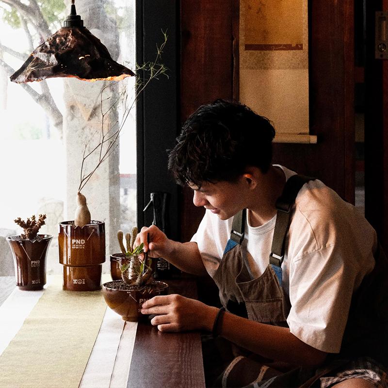 (新上架)PND 原創 軍事風 大地色 漸層 精品 塊根  花盆 陶瓷 透氣  多肉 潮流 日式風格 特殊色-細節圖5