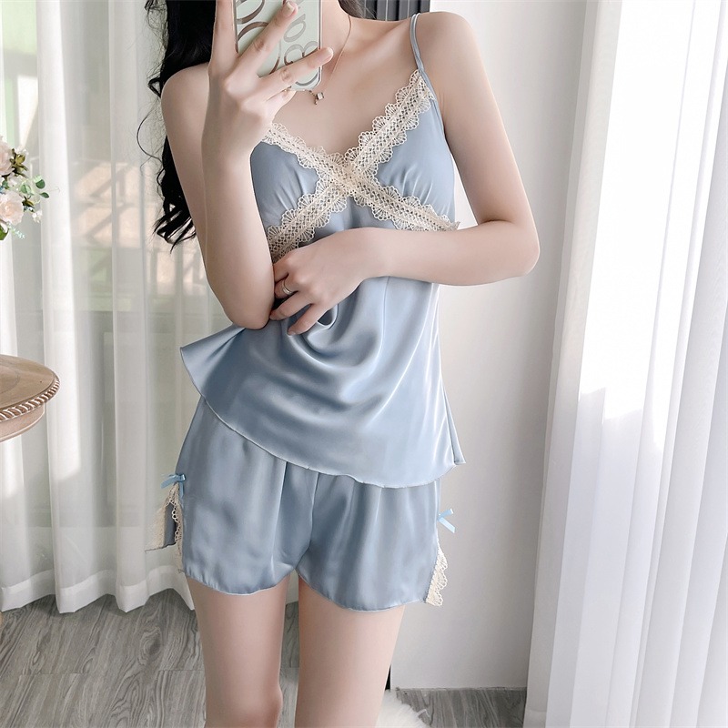 韓系 可愛基本款 舒適性感細肩帶蕾絲背心+短褲睡衣組 居家服 絲質 柔軟 好穿 爆款 淺藍 淺粉 黑色-細節圖4